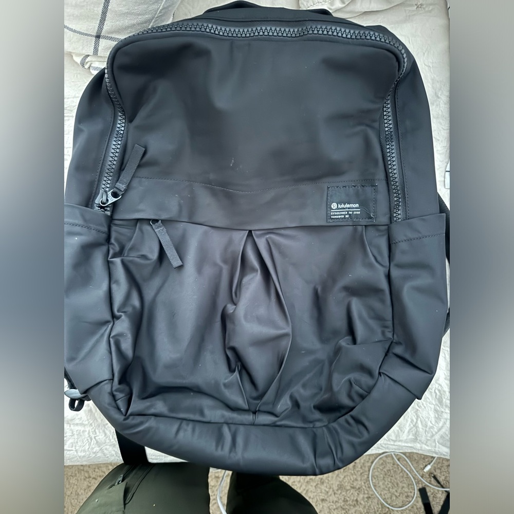 Lululemon Everyday Backpack-Black